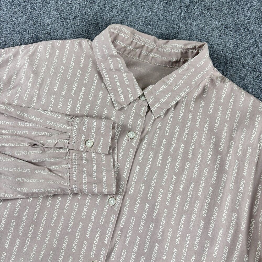 GU Shirt Mens XL US L Beige Amazed Dazed Text Print Long Sleeve